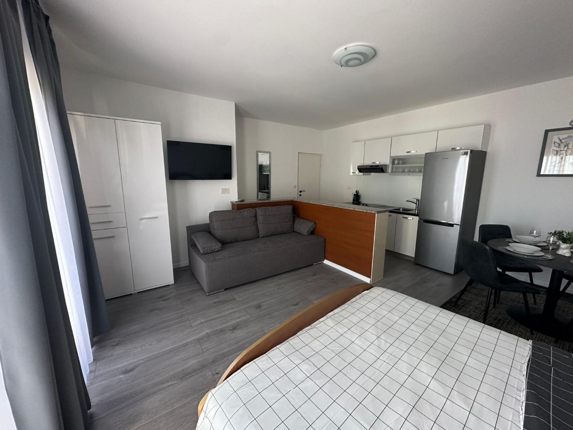 Apartments Villa Sunce Dugi Rat Dış mekan fotoğraf