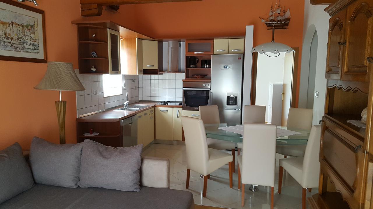 Apartments Villa Sunce Dugi Rat Dış mekan fotoğraf